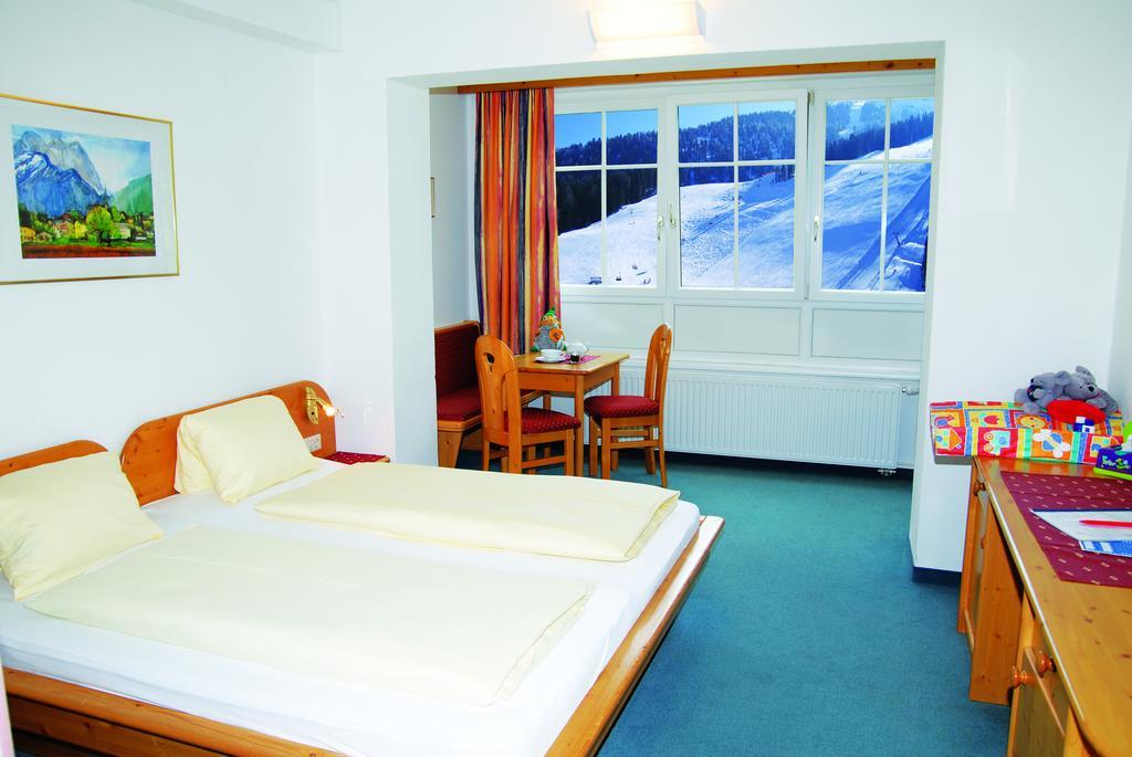 Kinder- Und Familienhotel Nockalm Innerkrems Bagian luar foto